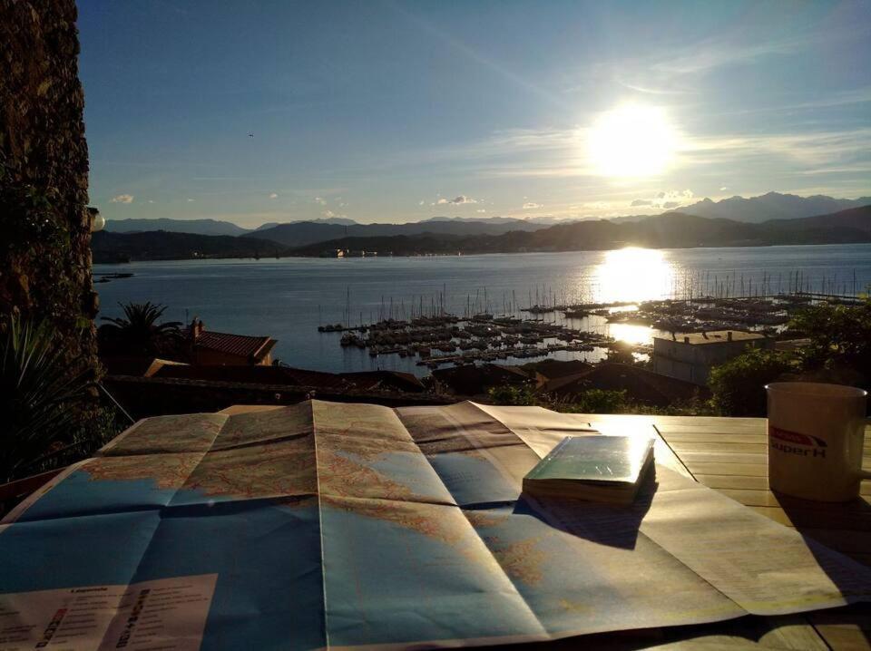 Vila La Terrazza Nel Carruggio Fezzano  Exteriér fotografie